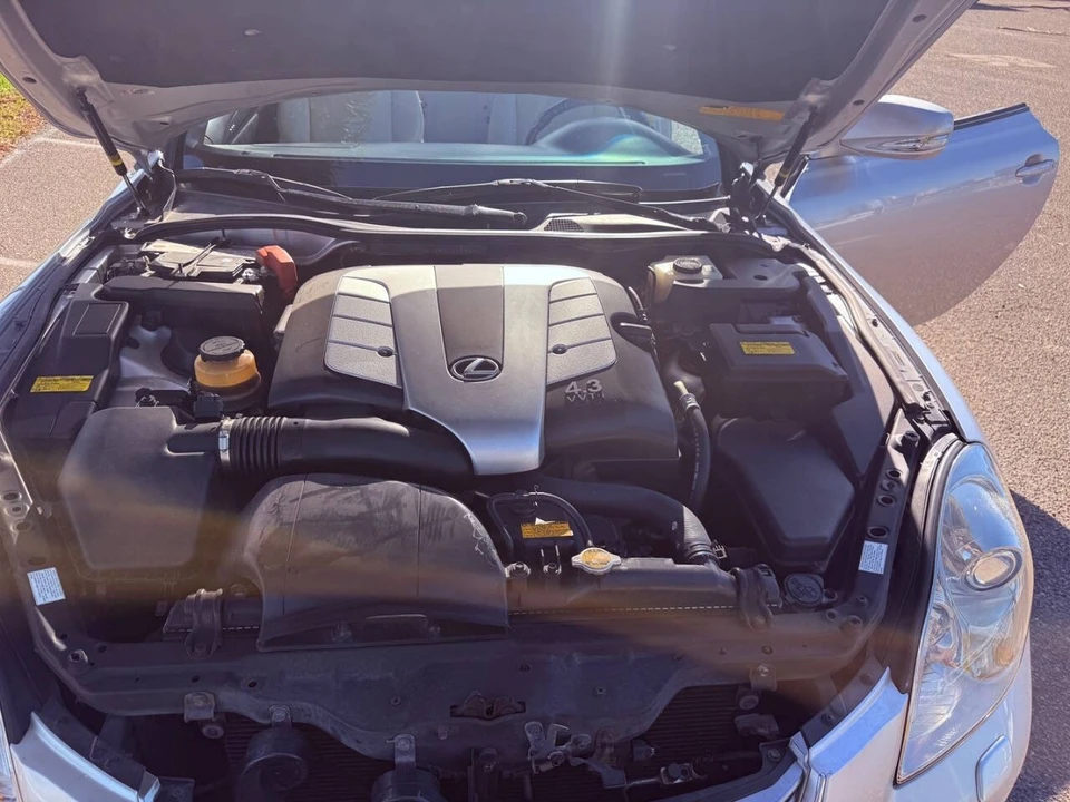 2009 Lexus SC430 - Image 12 of 21