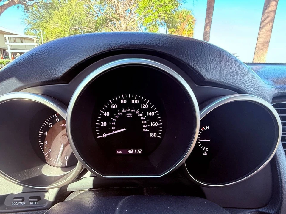 2009 Lexus SC430 - Image 14 of 21