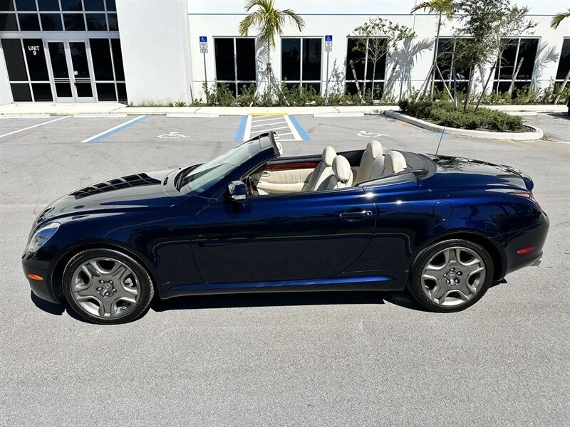 2009 Lexus SC430 - Image 3 of 21