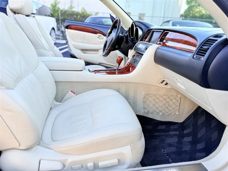 2009 Lexus SC430 - Image 15 of 21