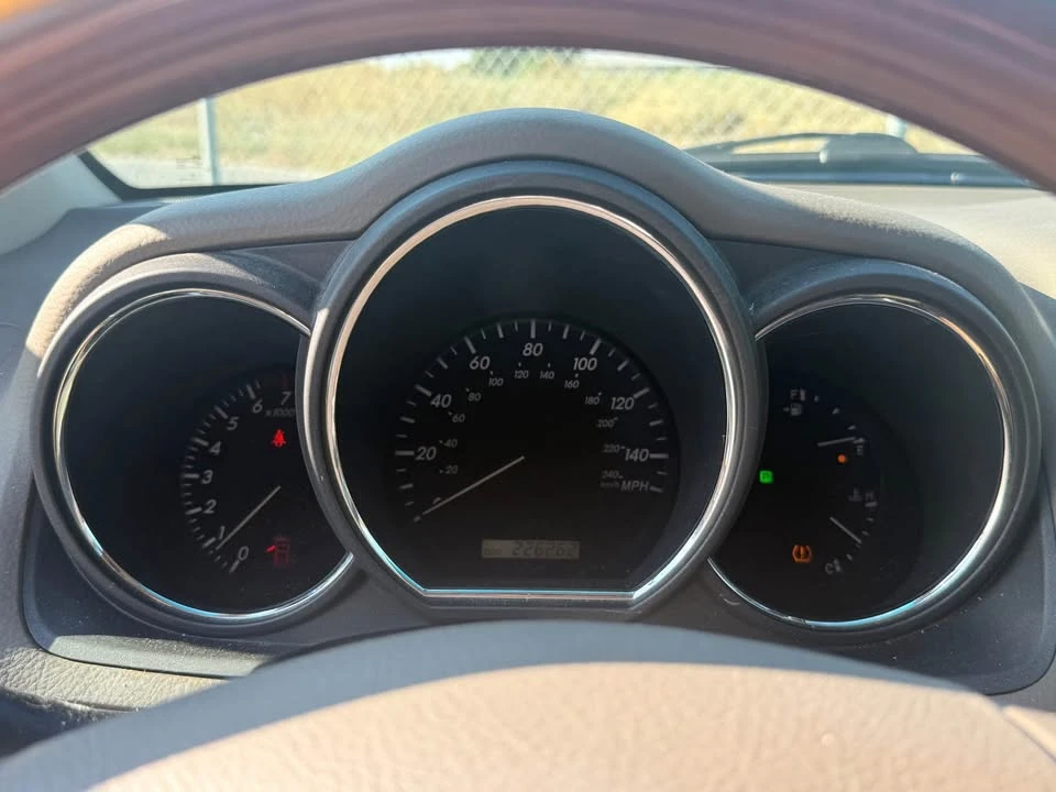 2009 Lexus RX 2nd Gen - Image 8 of 9