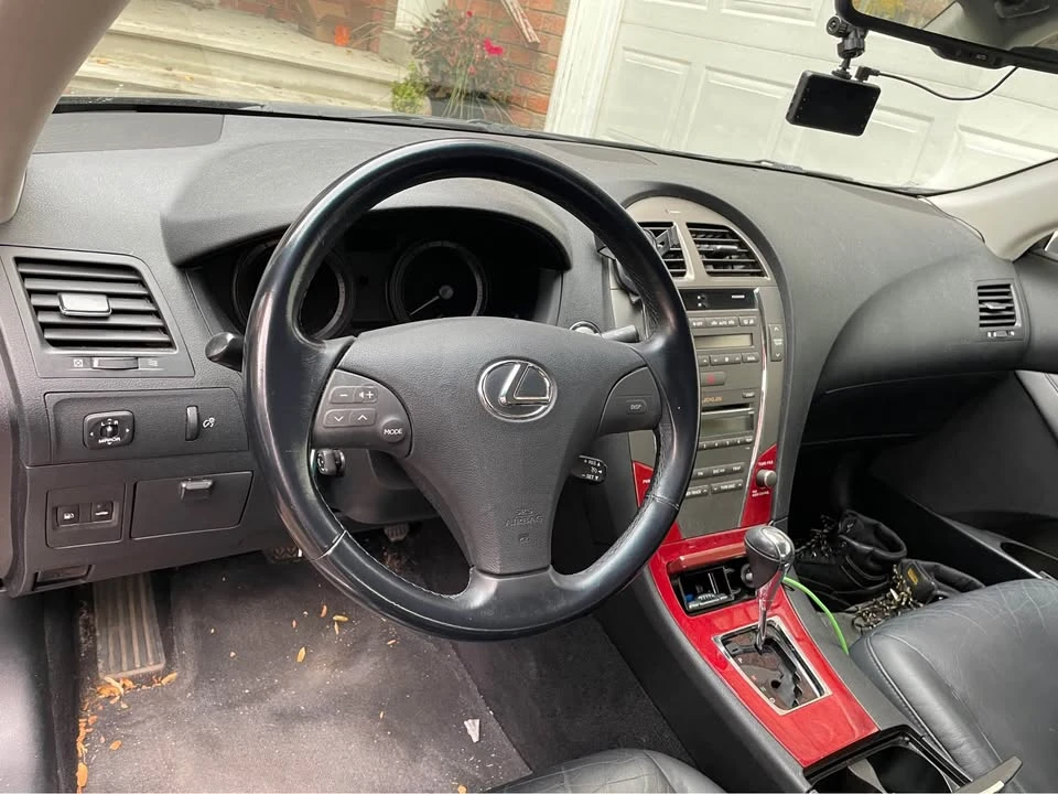 2009 Lexus ES 4th Gen - Image 3 of 3