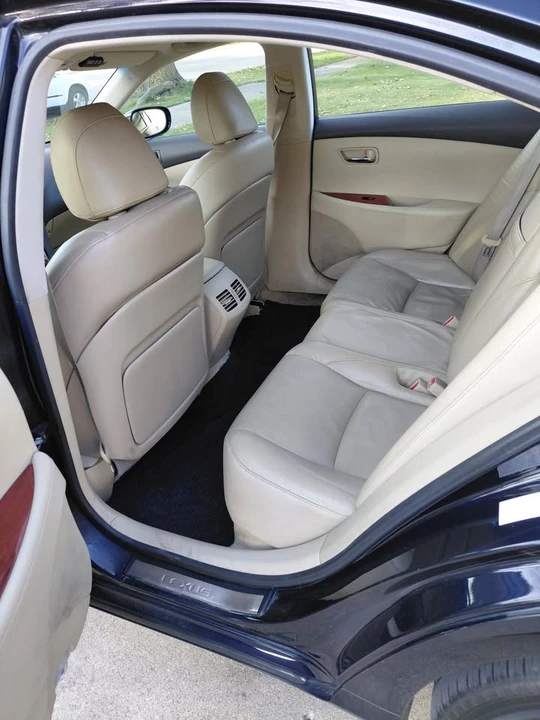 2009 Lexus ES 4th Gen - Image 4 of 13