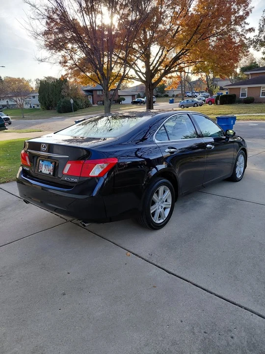 2009 Lexus ES 4th Gen - Image 9 of 13