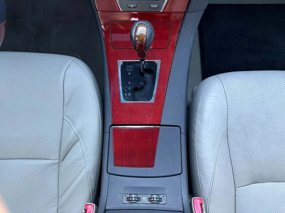 2009 Lexus ES 5th Gen - Image 12 of 20