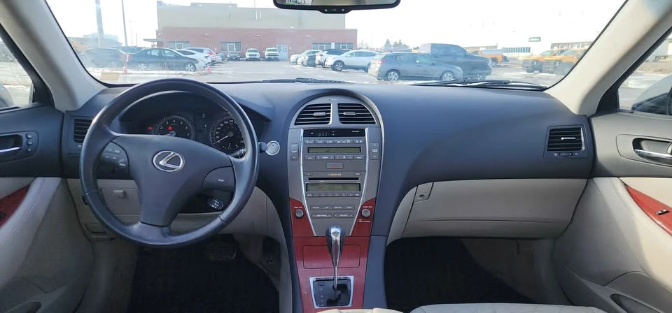 2009 Lexus ES 4th Gen - Image 5 of 9