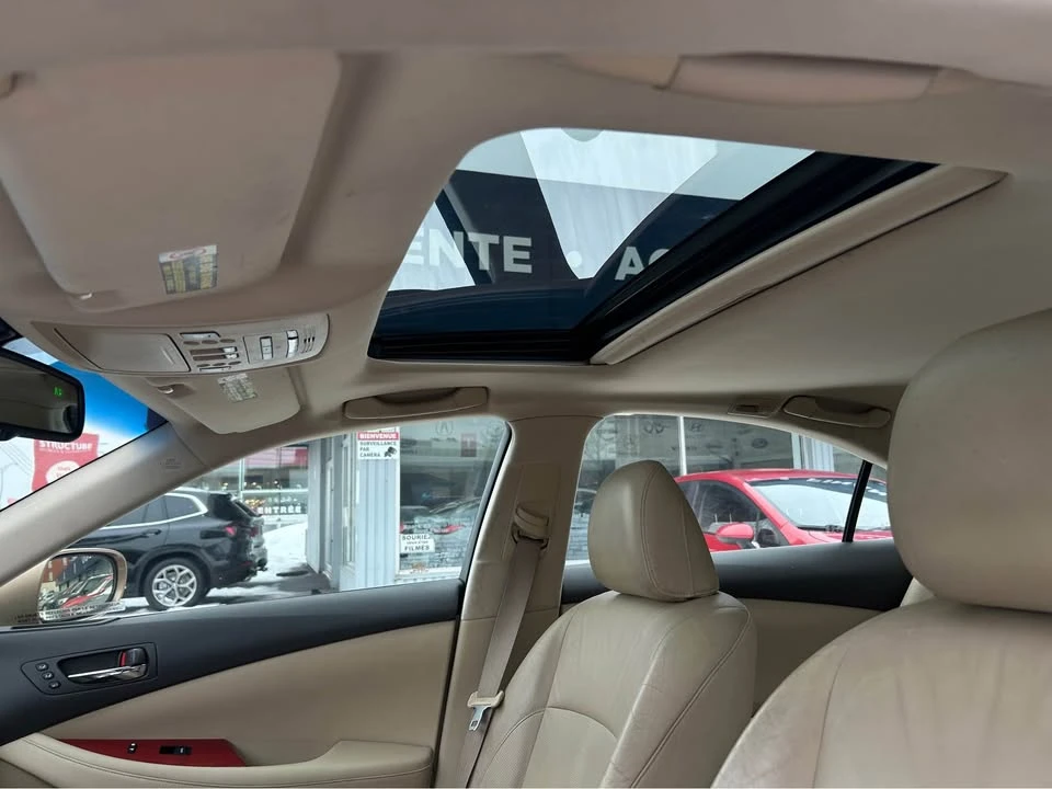 2009 Lexus ES 4th Gen - Image 15 of 19