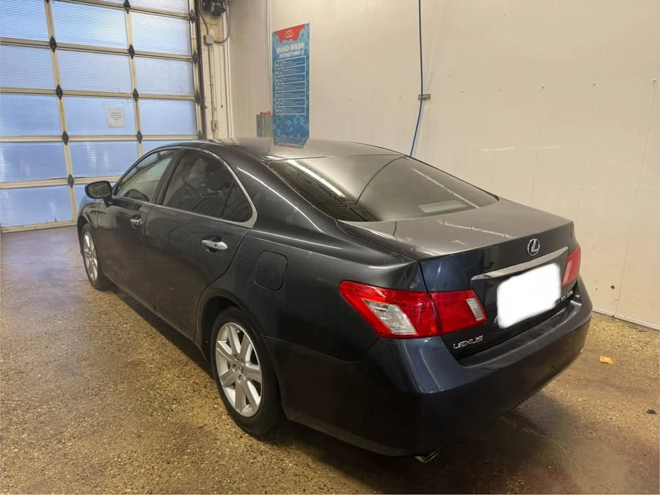 2009 Lexus ES 4th Gen - Image 9 of 11