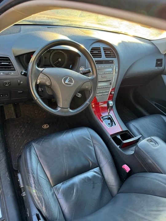 2009 Lexus ES 4th Gen - Image 4 of 9