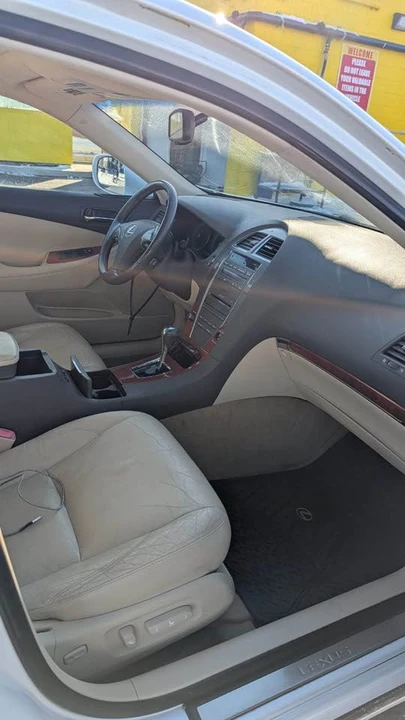 2009 Lexus ES 5th Gen - Image 8 of 8