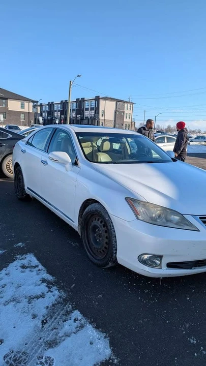2009 Lexus ES 5th Gen - Image 2 of 8