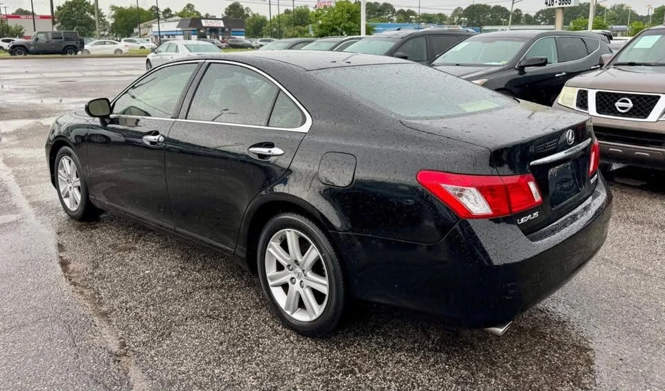 2009 Lexus ES 5th Gen - Image 5 of 20