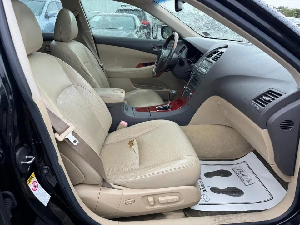 2009 Lexus ES 5th Gen - Image 13 of 20