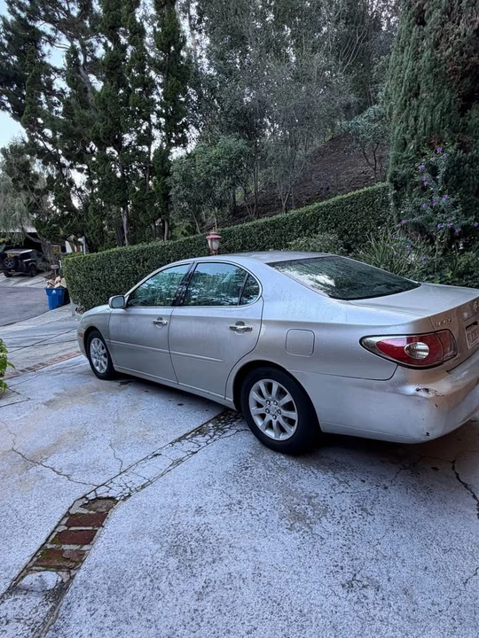 2009 Lexus ES 5th Gen - Image 4 of 7