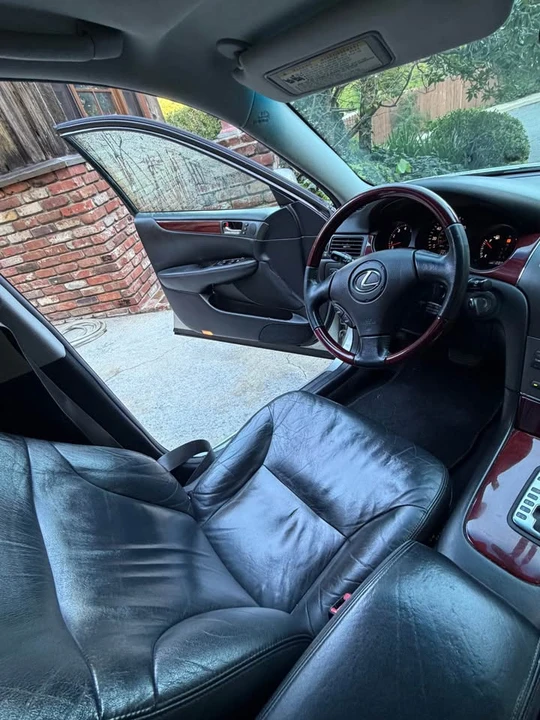 2009 Lexus ES 5th Gen - Image 7 of 7
