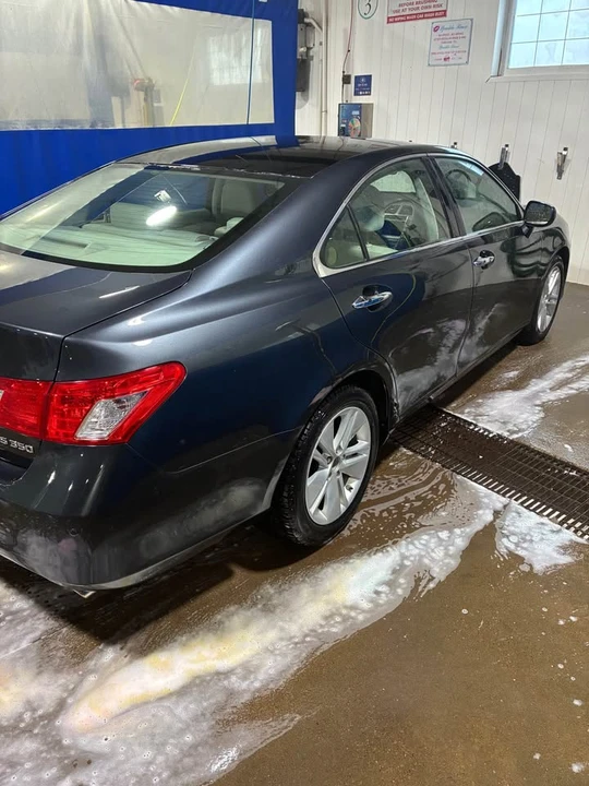 2009 Lexus ES 5th Gen - Image 3 of 7