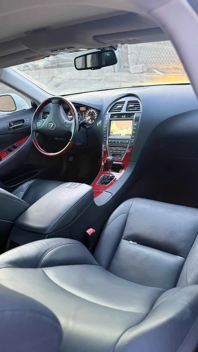 2009 Lexus ES 5th Gen - Image 10 of 20
