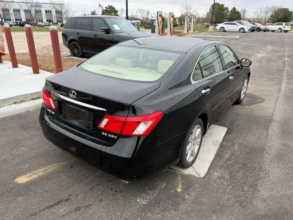 2009 Lexus ES 5th Gen - Image 3 of 7