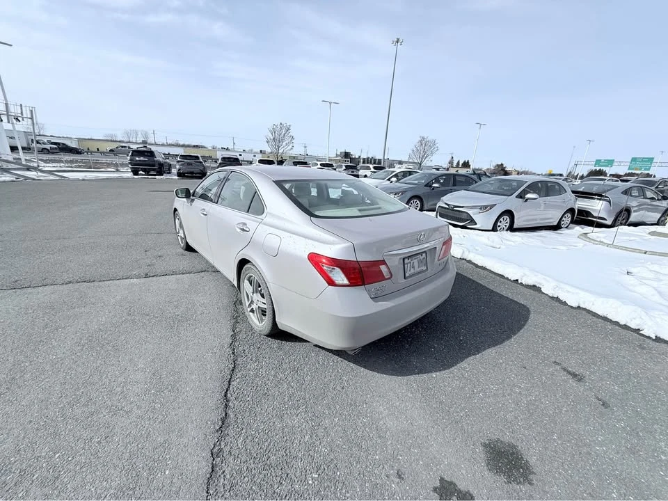 2009 Lexus ES 5th Gen - Image 4 of 14
