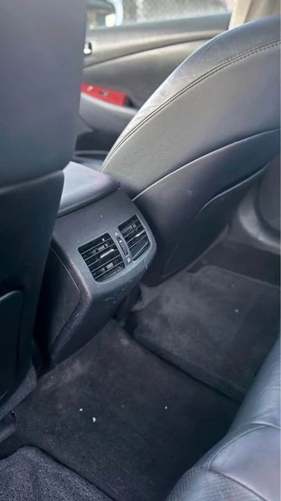 2009 Lexus ES 5th Gen - Image 10 of 19