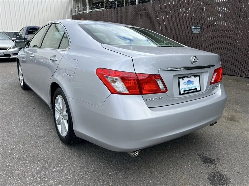 2009 Lexus ES 5th Gen - Image 3 of 20
