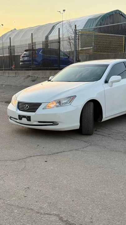 2009 Lexus ES 5th Gen - Image 3 of 20
