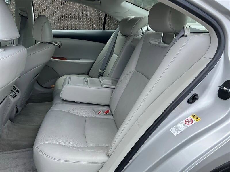 2009 Lexus ES 5th Gen - Image 10 of 20