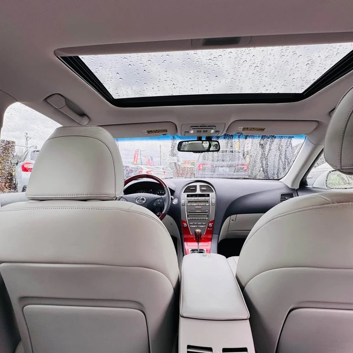 2009 Lexus ES 5th Gen - Image 11 of 16