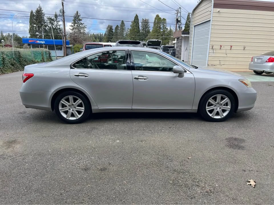 2009 Lexus ES 5th Gen - Image 6 of 20