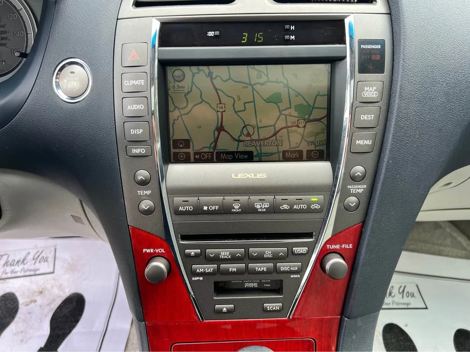 2009 Lexus ES 5th Gen - Image 15 of 20