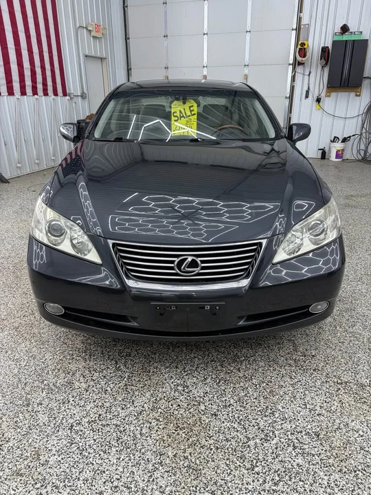 2009 Lexus ES 5th Gen - Image 2 of 16