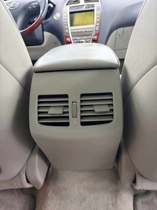 2009 Lexus ES 5th Gen - Image 12 of 16