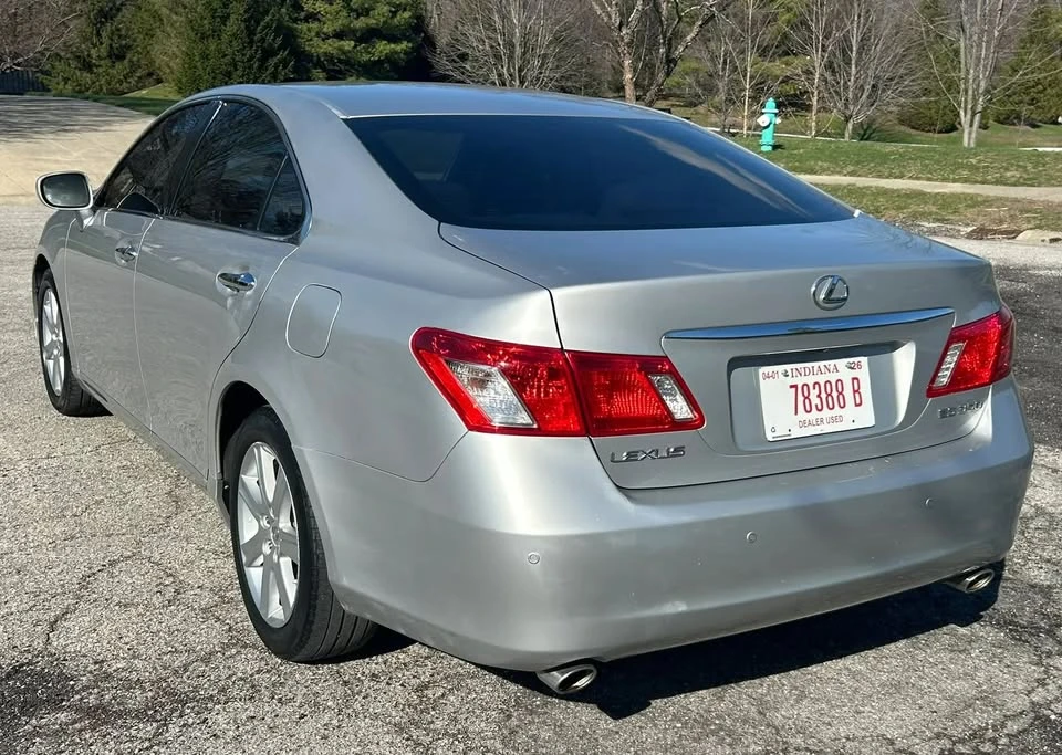 2009 Lexus ES 5th Gen - Image 5 of 20