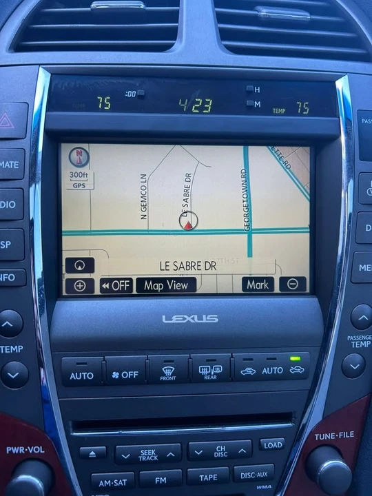 2009 Lexus ES 5th Gen - Image 18 of 20