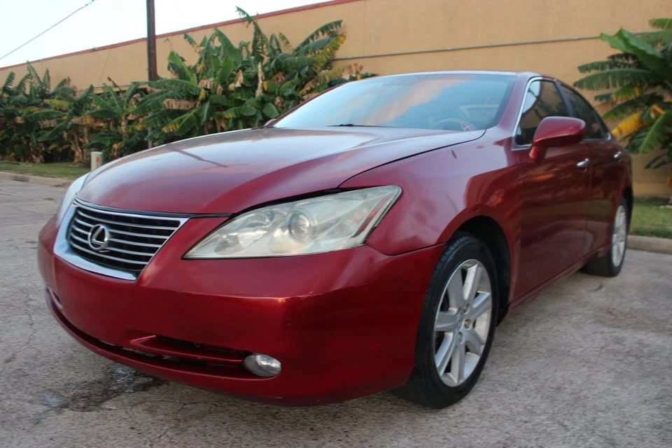 2009 Lexus ES 4th Gen - Image 3 of 20