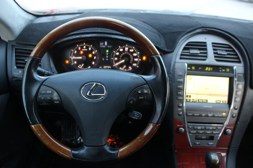 2009 Lexus ES 4th Gen - Image 19 of 20