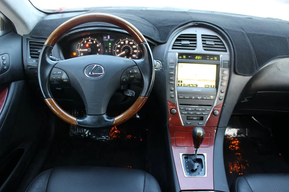 2009 Lexus ES 4th Gen - Image 18 of 20