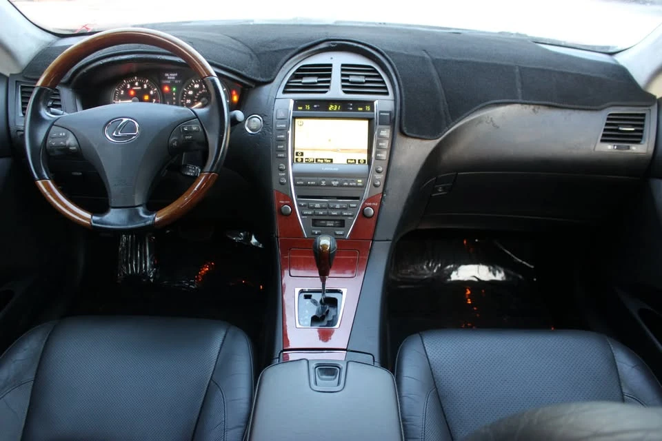 2009 Lexus ES 4th Gen - Image 17 of 20