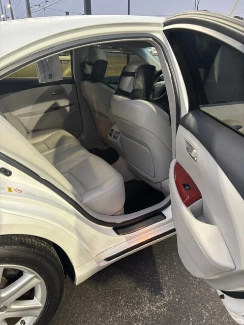 2009 Lexus ES 5th Gen - Image 3 of 9
