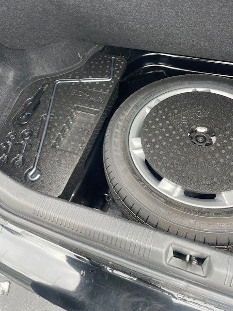 2009 Lexus ES 5th Gen - Image 9 of 9