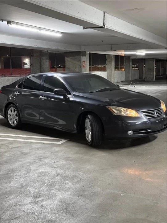 2009 Lexus ES 4th Gen - Image 3 of 4