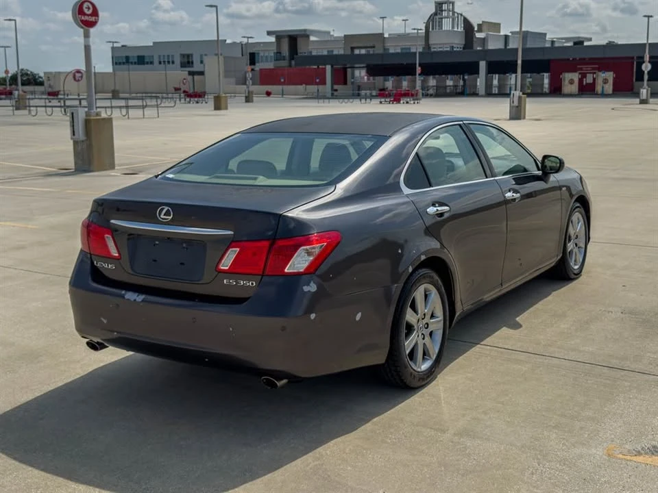 2009 Lexus ES 5th Gen - Image 3 of 15