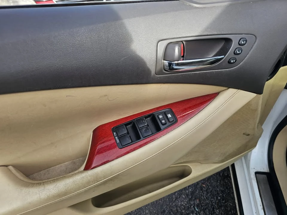 2009 Lexus ES 5th Gen - Image 9 of 13