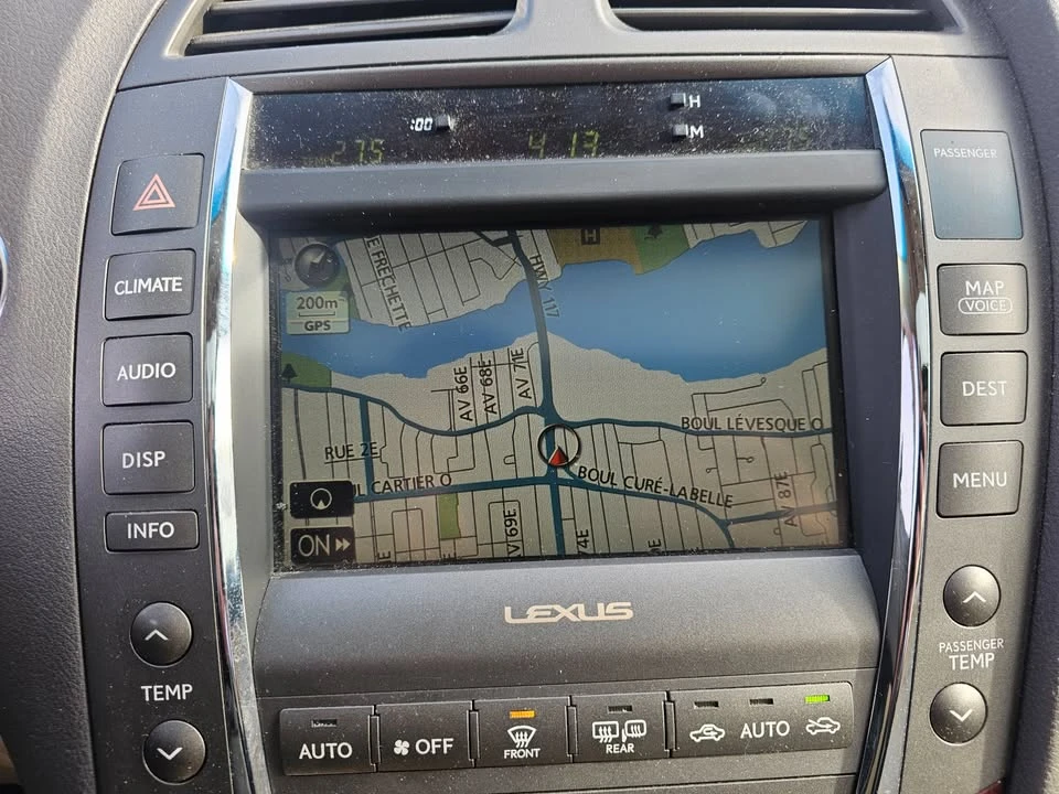 2009 Lexus ES 5th Gen - Image 11 of 13