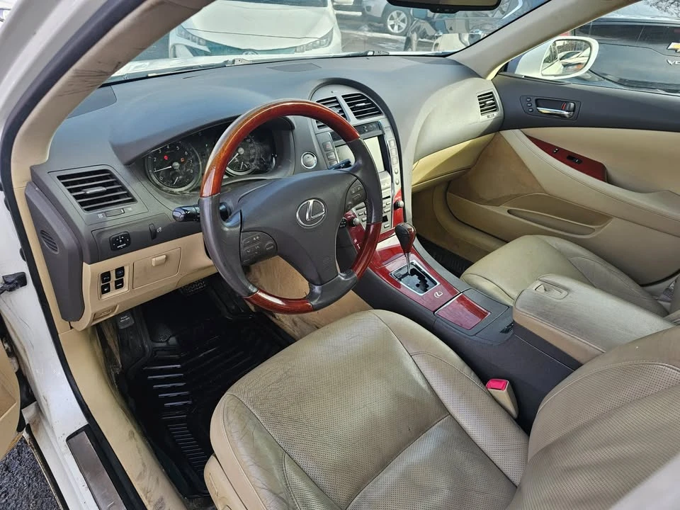 2009 Lexus ES 5th Gen - Image 8 of 13