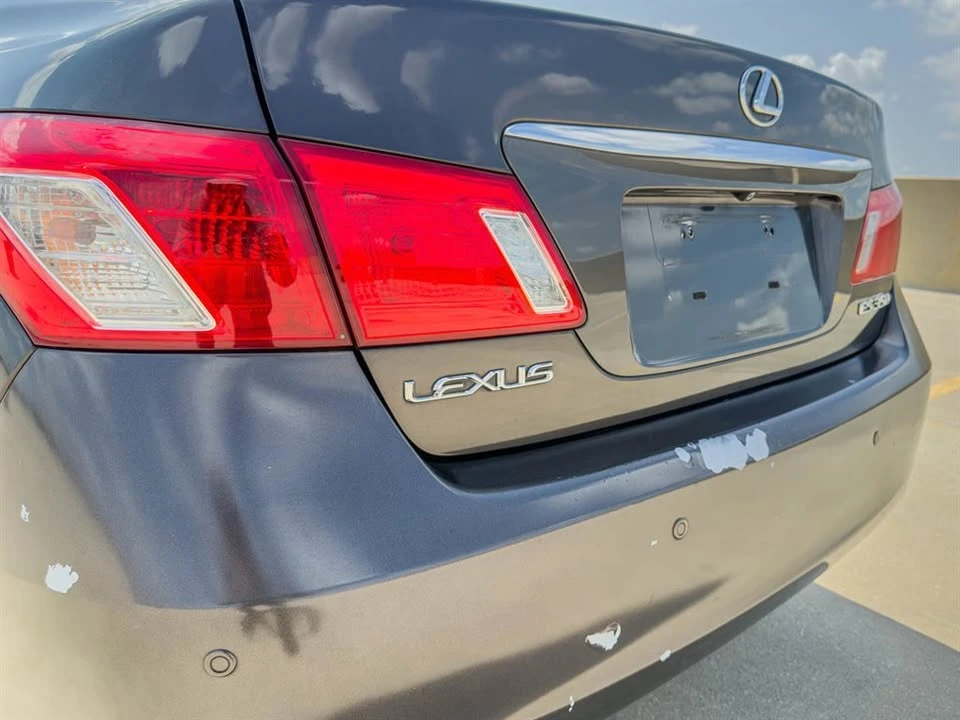 2009 Lexus ES 5th Gen - Image 12 of 15
