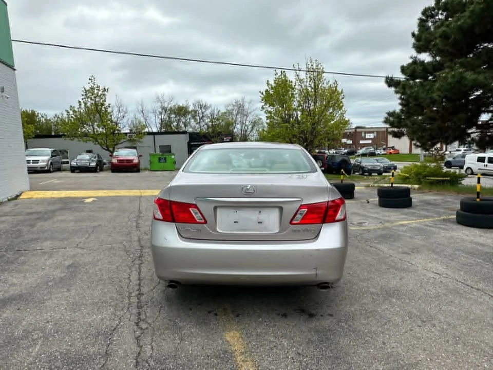 2009 Lexus ES 5th Gen - Image 6 of 18