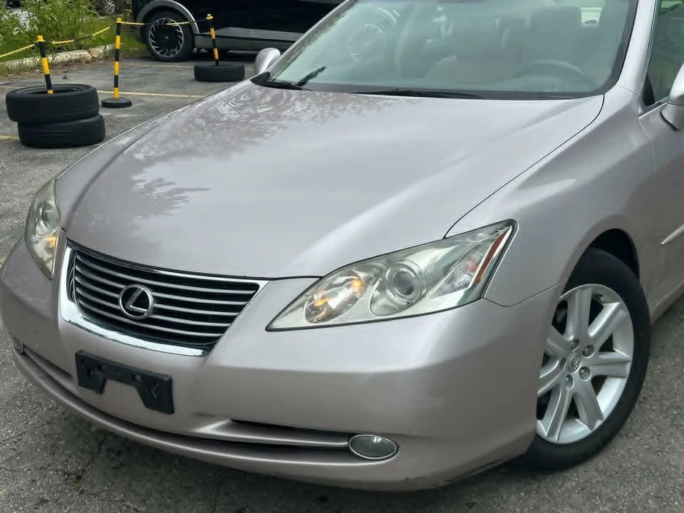 2009 Lexus ES 5th Gen - Image 2 of 18