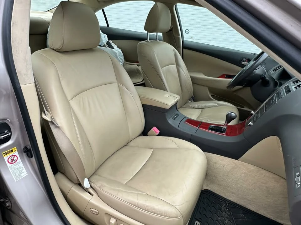 2009 Lexus ES 5th Gen - Image 13 of 18