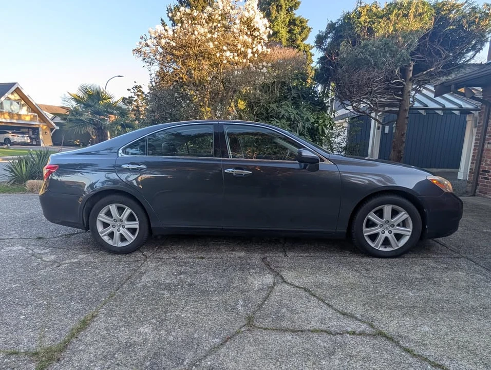 2009 Lexus ES 5th Gen - Image 6 of 20